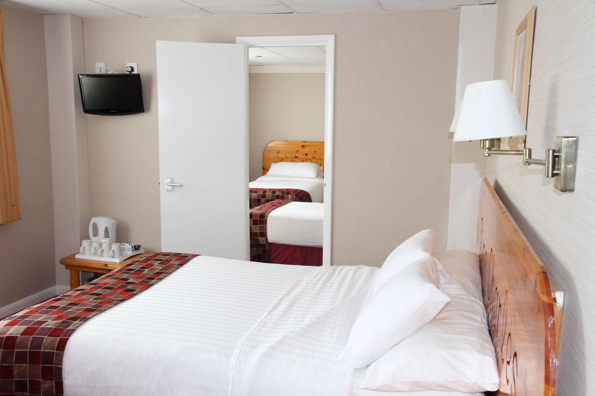 גילינגהאם King Charles Hotel מראה חיצוני תמונה