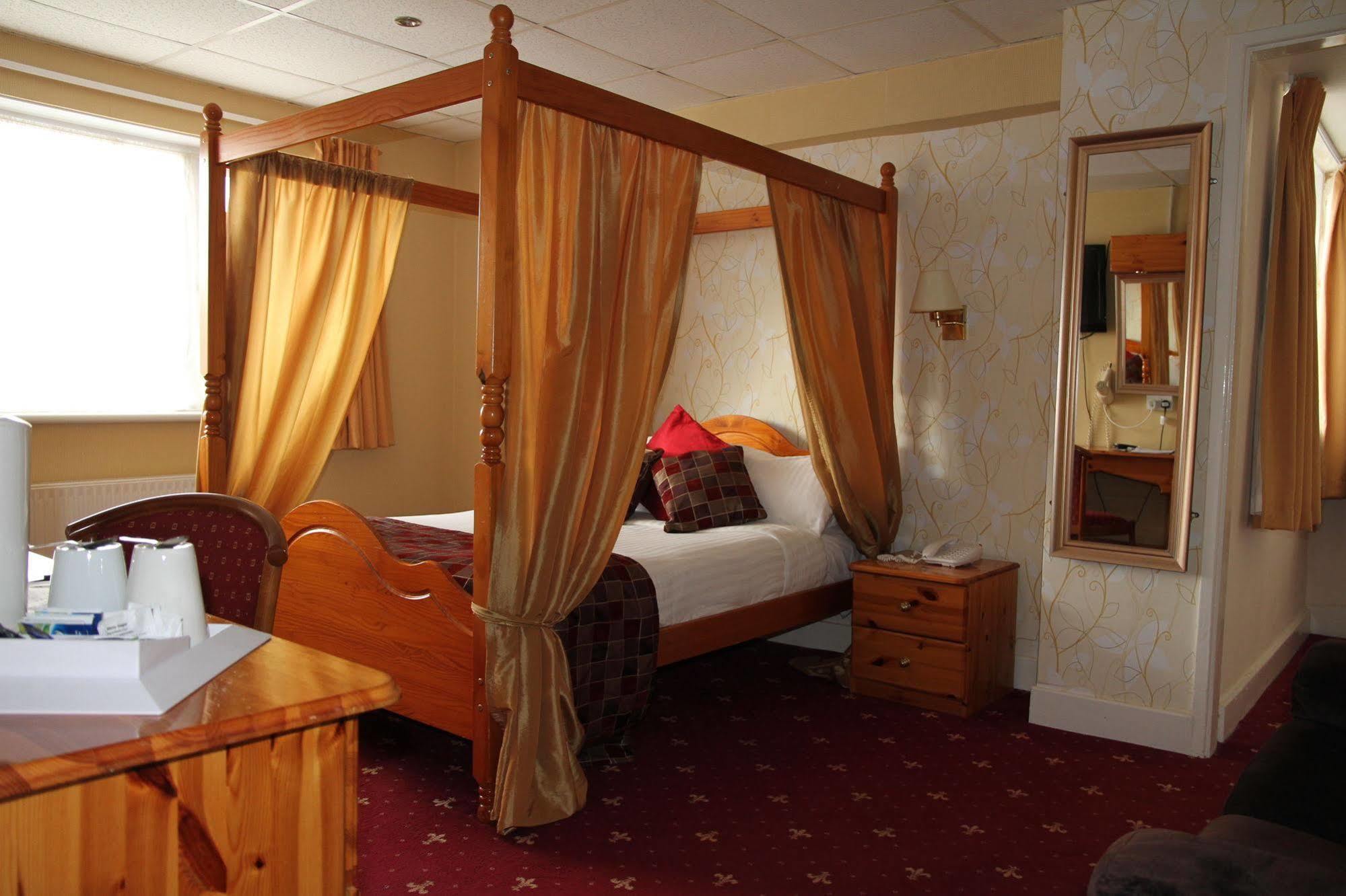 גילינגהאם King Charles Hotel מראה חיצוני תמונה