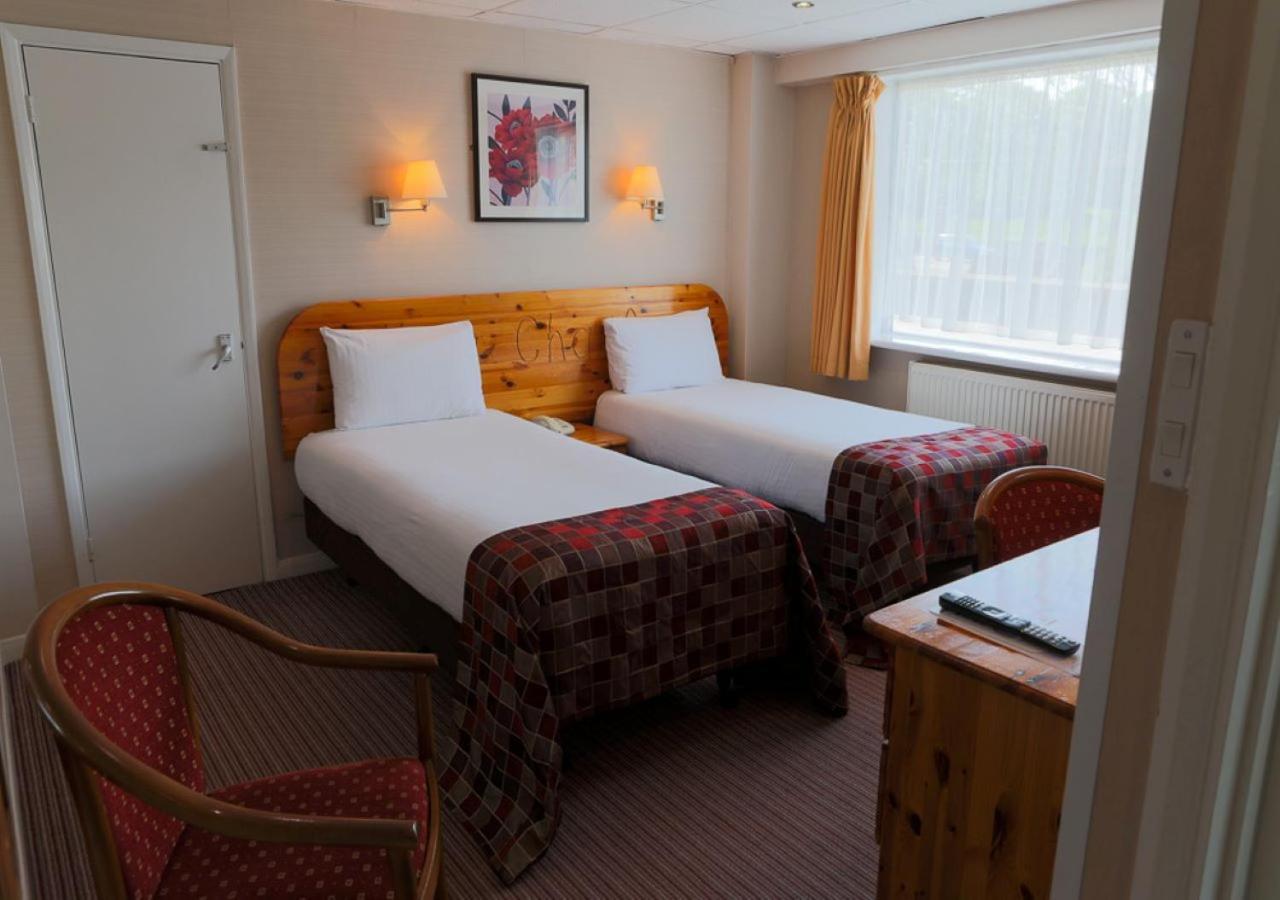 גילינגהאם King Charles Hotel מראה חיצוני תמונה